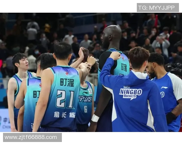 明星篮球场上的风云对决与背后的故事揭秘
